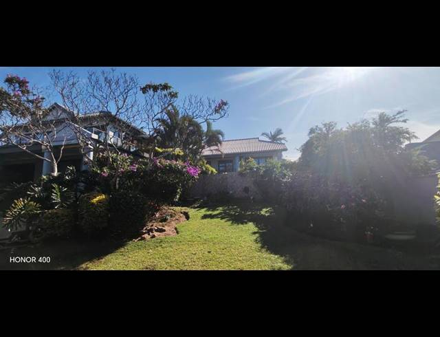 4 BEDROOM HOUSE FOR SALE IN MANABA BEACH